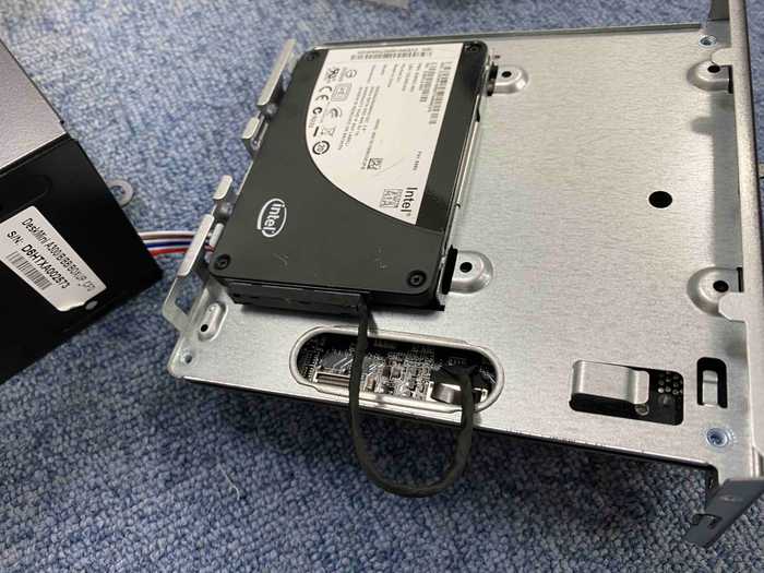 ssd取り付け完了